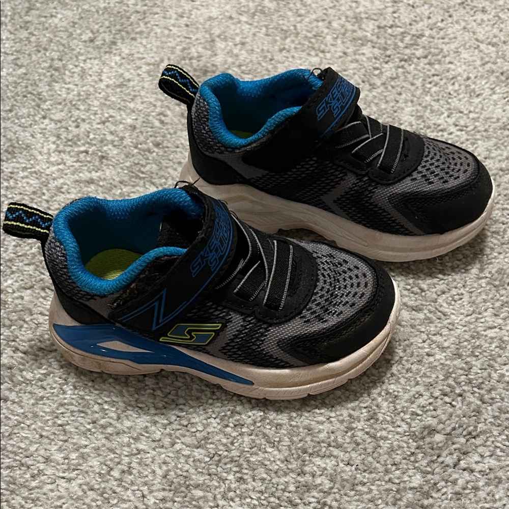 Skechers Kids' Black and Gray Sneakers with Blue Accents